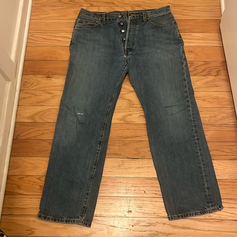 Broken in Levi’s color: faded blue